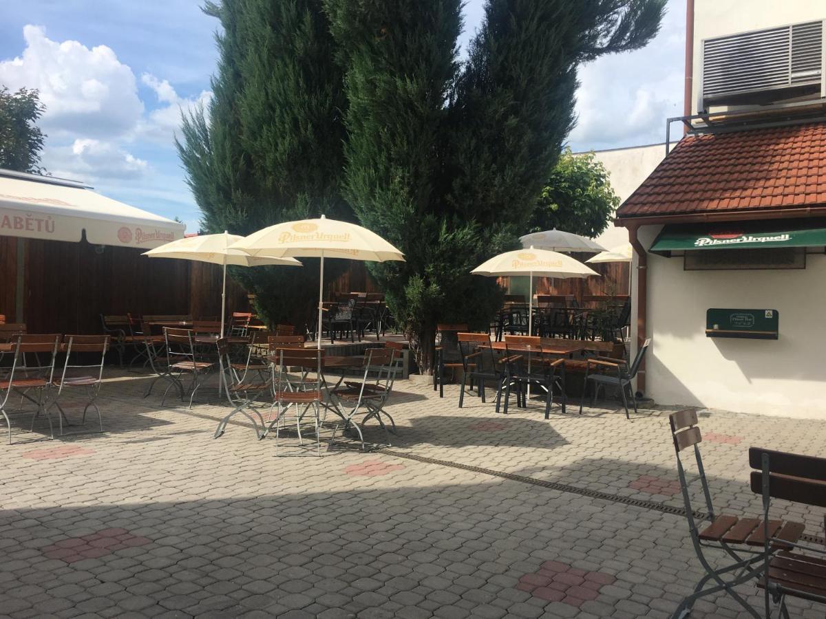 Apartman 3, Suvorovova 158 Cesky Brod Exterior foto